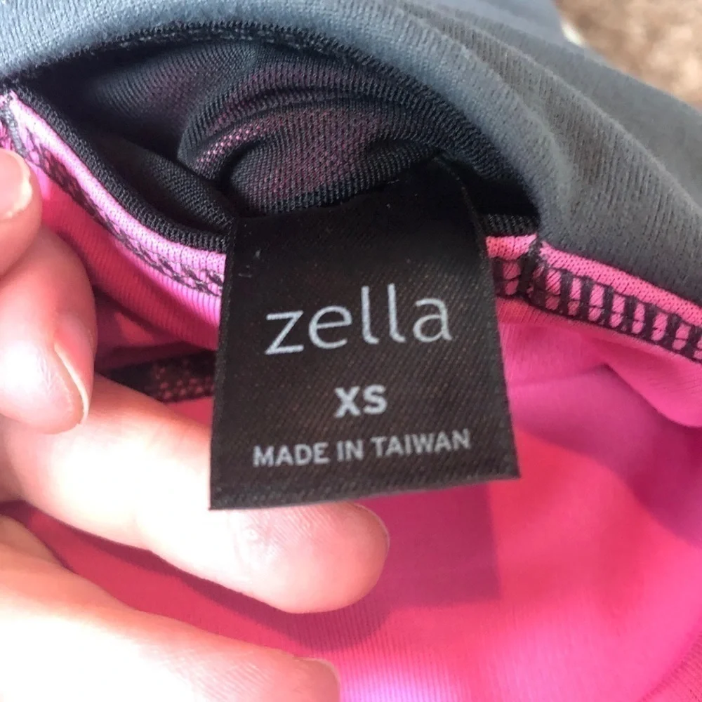 ZELLA Reversible Pink Gray Crop Yoga Legging